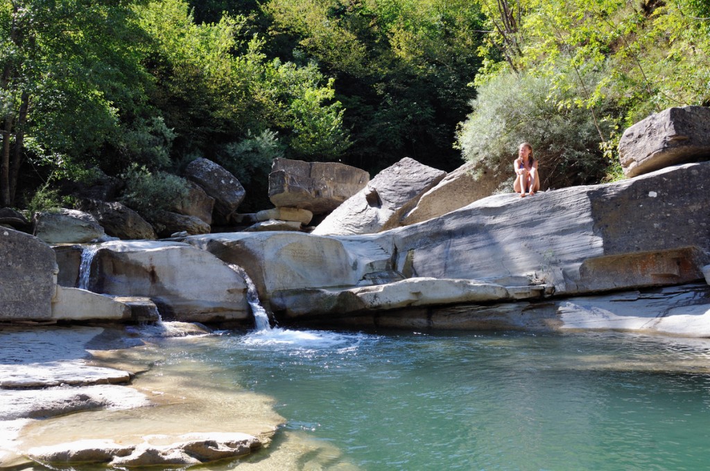 wild swimming italy